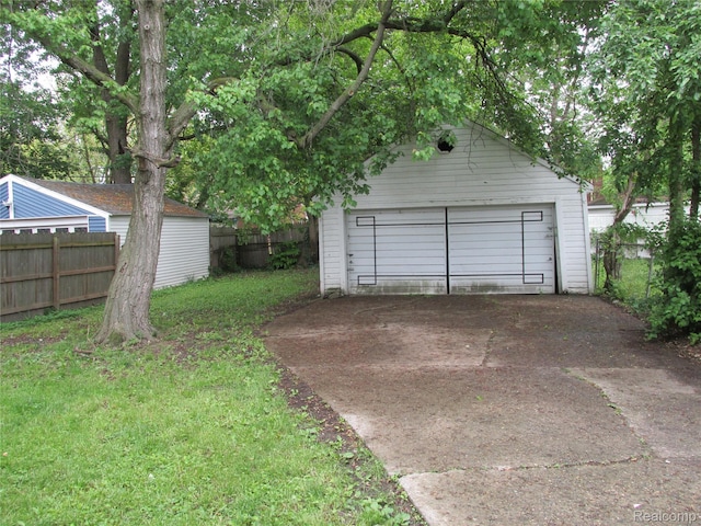 11356 Balfour Rd, Detroit, MI 48224 - view of detached garage