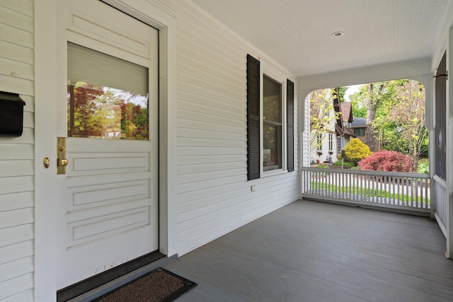 1054 Ferdon Rd, Ann Arbor, MI 48104 - doorway to property with a porch