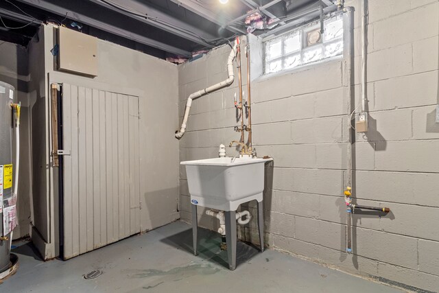 20172 Stotter St, Detroit, MI 48234 - unfinished basement featuring a sink