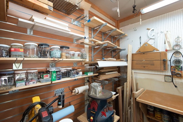 906 Village Dr, Davison, MI 48423 - view of storage room