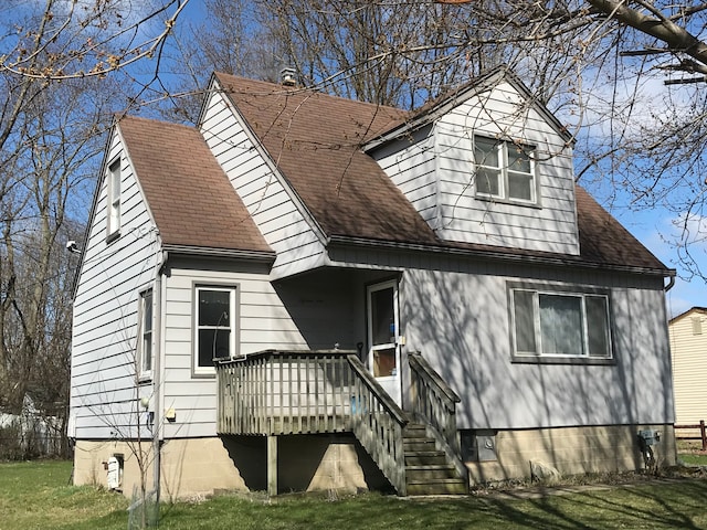 1510 S John Hix St, Westland, MI 48186 - back of house featuring a deck, a yard, and roof with shingles