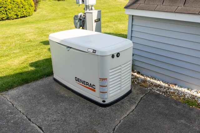 305 Oak Ridge St, Mason, MI 48854 - exterior view of a power unit
