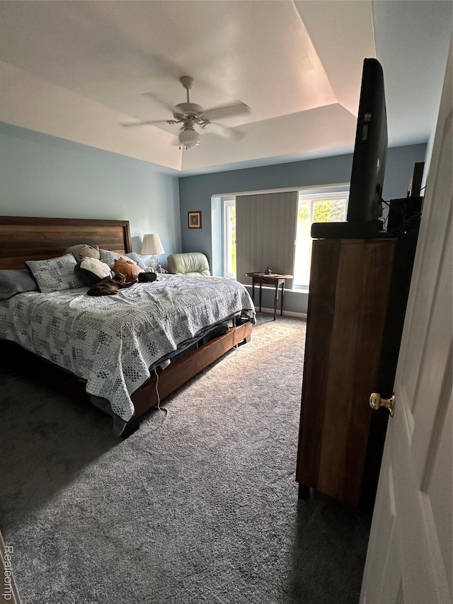790 Vivian Ln, Oxford, MI 48371 - carpeted bedroom featuring ceiling fan