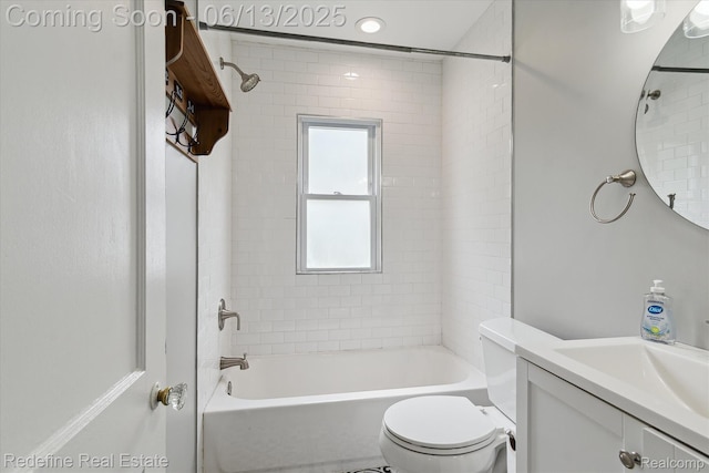 1976 Bacon Ave, Berkley, MI 48072 - full bathroom with vanity and  shower combination
