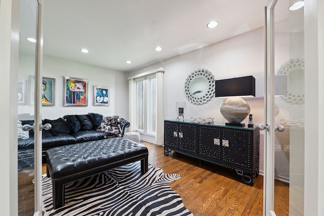 4749 Tara, West Bloomfield, MI 48323 - living area featuring wood finished floors and recessed lighting