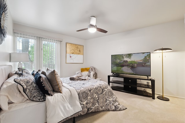 4749 Tara, West Bloomfield, MI 48323 - carpeted bedroom featuring a ceiling fan