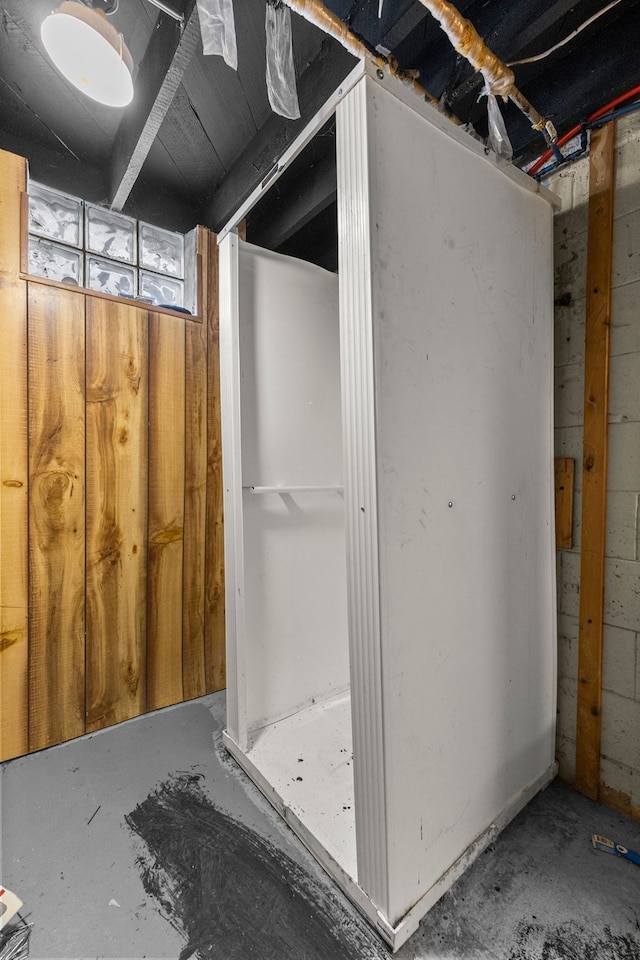 7285 Mansfield St, Detroit, MI 48228 - view of bathroom