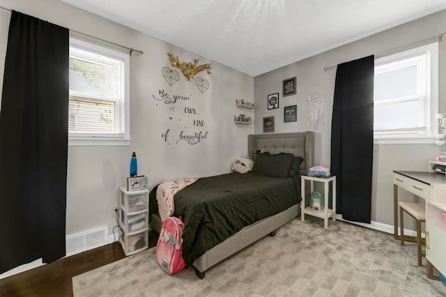 23830 Shakespeare Ave, Eastpointe, MI 48021 - bedroom with baseboards