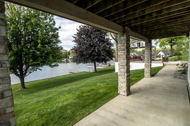 13496 S Horrell Rd, Fenton, MI 48430 - view of grassy yard with a water view