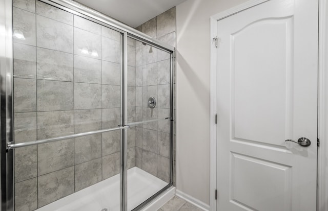 4082 Nottingham Cir, Clarkston, MI 48346 - full bathroom with a shower stall