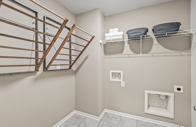 4082 Nottingham Cir, Clarkston, MI 48346 - washroom with hookup for an electric dryer, hookup for a washing machine, and baseboards