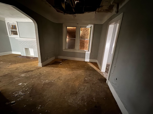 16853 Log Cabin St, Detroit, MI 48203 - spare room with baseboards and arched walkways