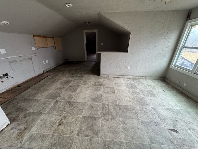 16853 Log Cabin St, Detroit, MI 48203 - additional living space with lofted ceiling