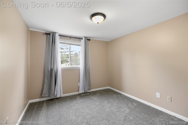 3714 Prairie Ave, Berkley, MI 48072 - empty room with carpet flooring and baseboards