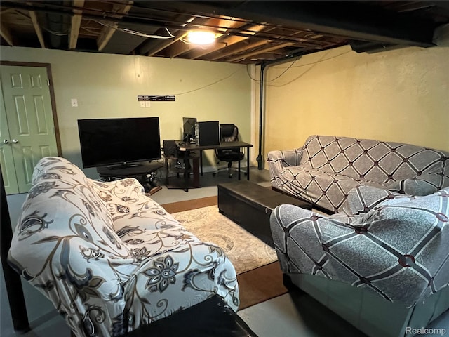 15743 Greenview, Fraser, MI 48026 - view of living area