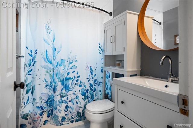 771 Easley Dr, Westland, MI 48186 - bathroom with toilet, vanity, and a shower with curtain
