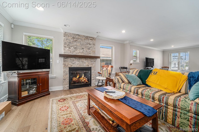 4715 Mandalay Ave, Royal Oak, MI 48073 - living room featuring light wood finished floors, a fireplace, recessed lighting, and crown molding