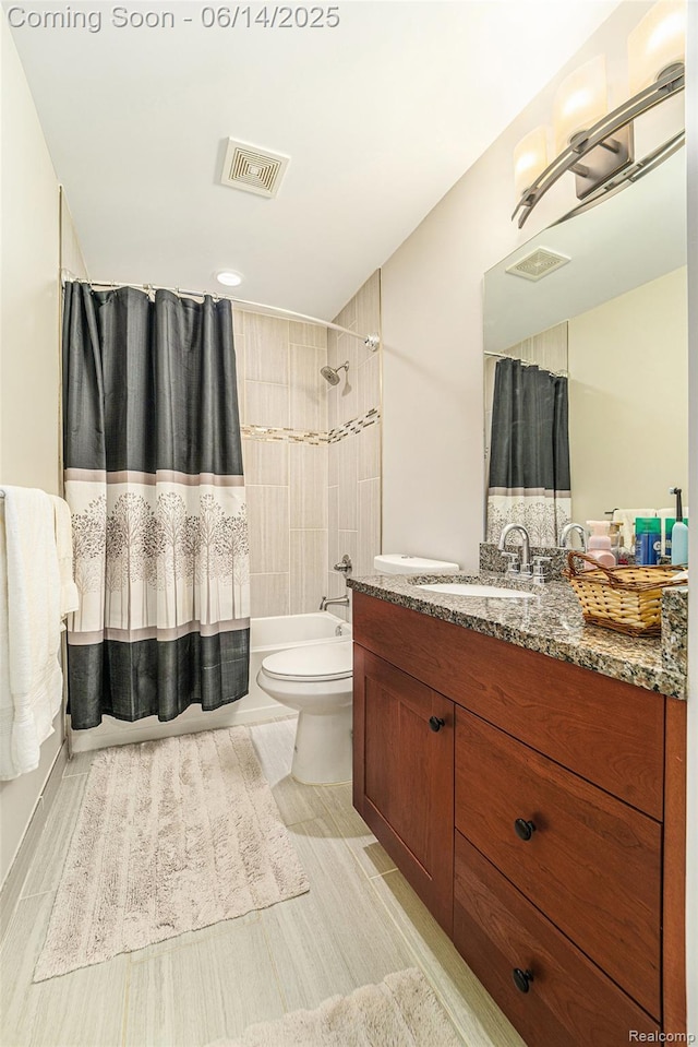 4715 Mandalay Ave, Royal Oak, MI 48073 - full bathroom with vanity and shower / tub combo