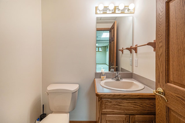 1506 Golfside Ct, Flushing, MI 48433 - bathroom with toilet and vanity