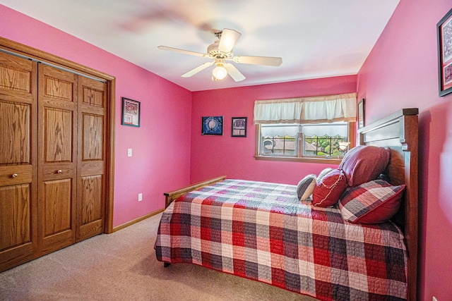 1506 Golfside Ct, Flushing, MI 48433 - carpeted bedroom with ceiling fan