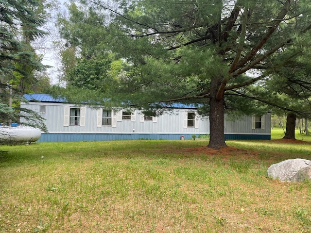 21576 Caberfae Hwy, Wellston, MI 49689 - view of grassy yard