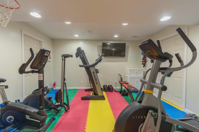 1373 Kristen Path, Saint Joseph, MI 49085 - exercise room featuring recessed lighting and baseboards