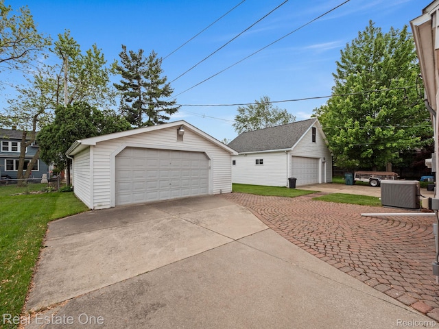 1149 Larkmoor Blvd, Berkley, MI 48072 - view of detached garage