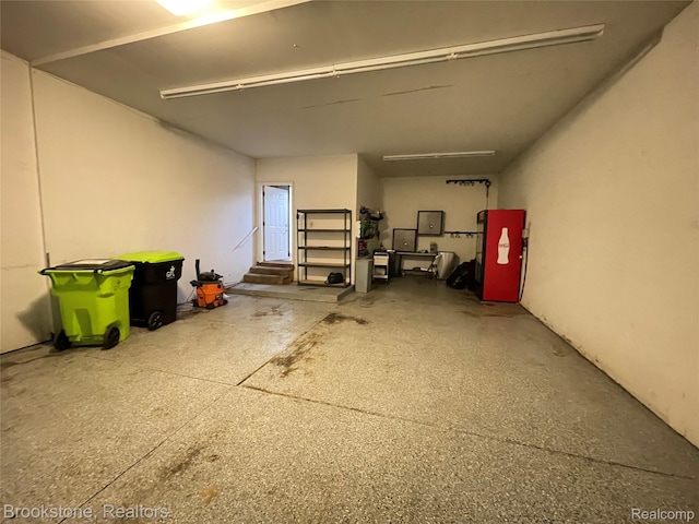 2115 Aldwin Dr, West Bloomfield, MI 48324 - view of garage