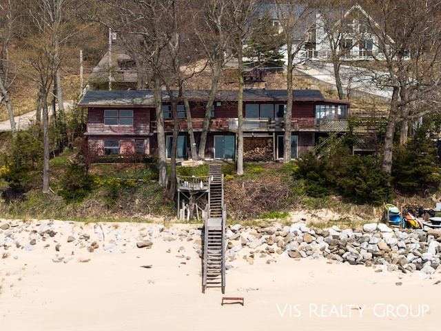 17933 N Shore Estates Rd, Spring Lake, MI 49456 - view of property with stairs