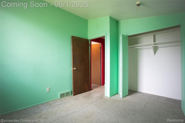 30571 Cedars Dr, Warren, MI 48093 - unfurnished bedroom with carpet and a closet
