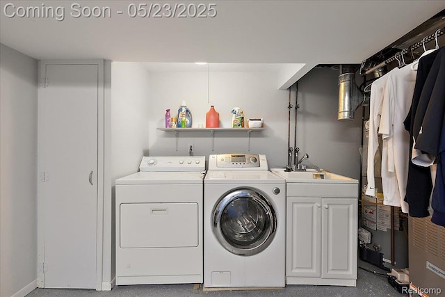 1477 Carriage Ln, Rochester Hills, MI 48306 - washroom featuring washer and clothes dryer and a sink