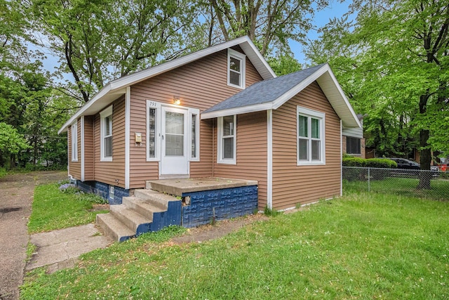791 La Salle St, Benton Harbor, MI 49022 - view of bungalow-style house