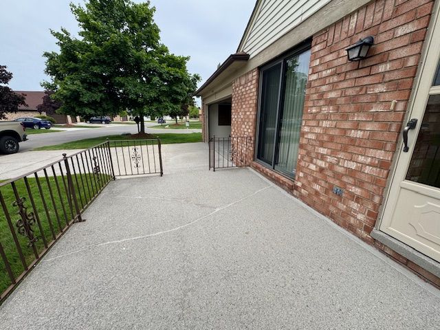 20433 Birch Meadow Dr, Clinton Township, MI 48036 - view of patio