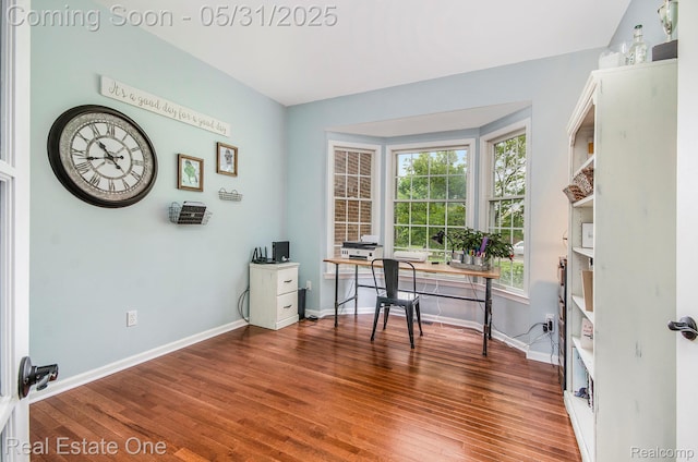 3088 Exeter Dr, Milford, MI 48380 - office space with wood finished floors and baseboards