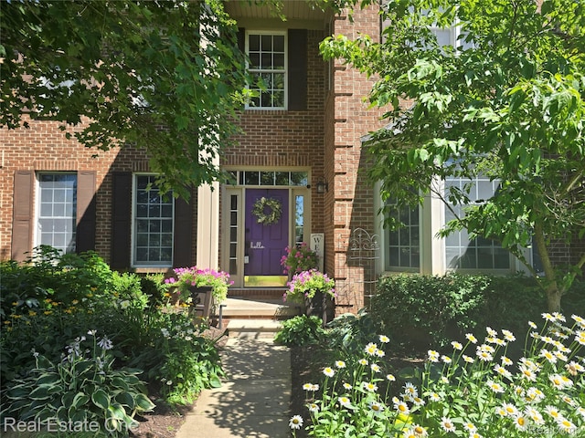 3088 Exeter Dr, Milford, MI 48380 - photo 2