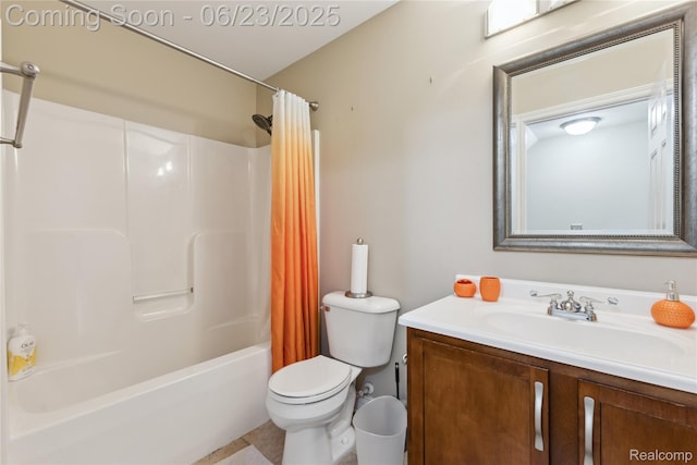 750 2nd St Unit 27, Wyandotte, MI 48192 - bathroom featuring shower / bathtub combination with curtain and vanity