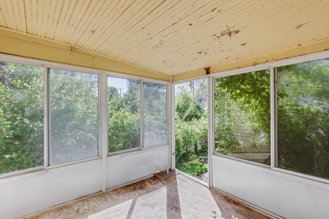 923 Calvert St, Detroit, MI 48202 - view of unfurnished sunroom