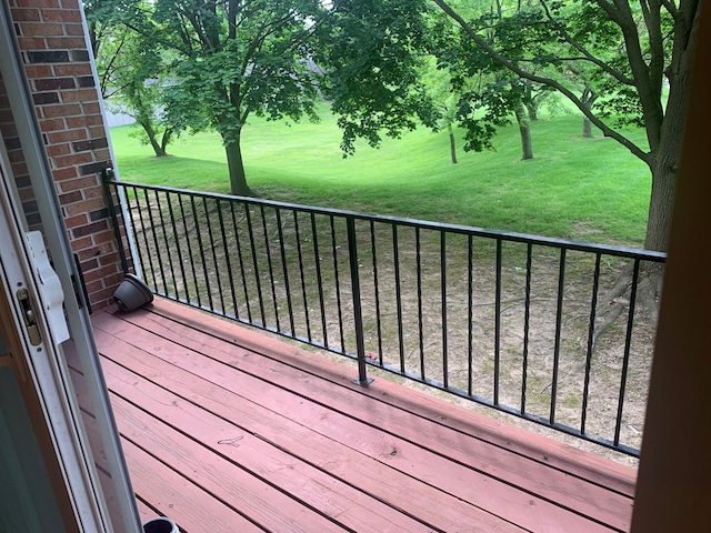 311 W Highland Rd Unit T13, Howell, MI 48843 - view of wooden deck