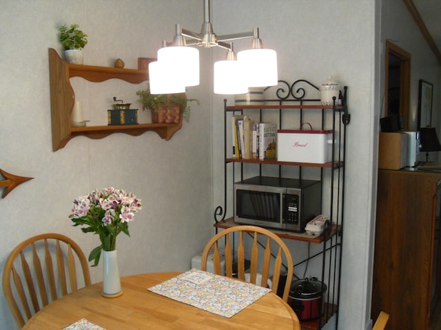 6515 Maple Rd, Ludington, MI 49431 - view of dining area