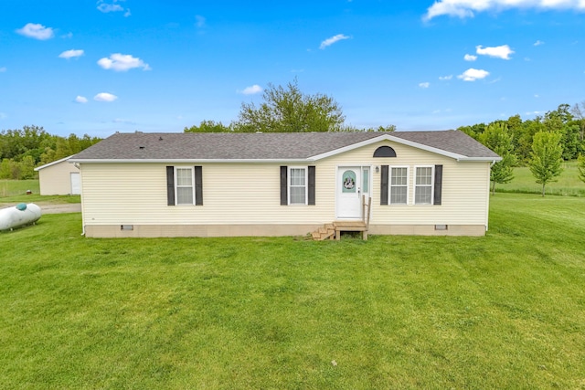 10060 Pioneer Rd, Hillsdale, MI 49242 - view of front facade with entry steps, a front yard, and roof with shingles