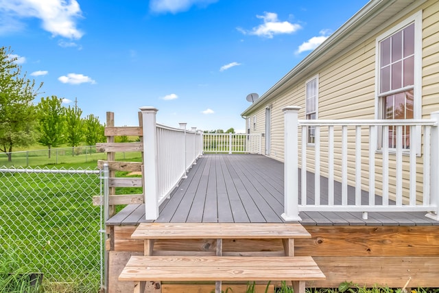 10060 Pioneer Rd, Hillsdale, MI 49242 - view of wooden terrace
