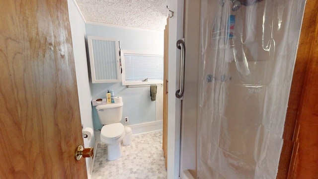 921 Pine St, Harrison, MI 48625