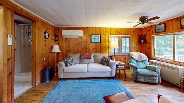 921 Pine St, Harrison, MI 48625