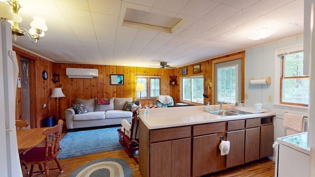 921 Pine St, Harrison, MI 48625