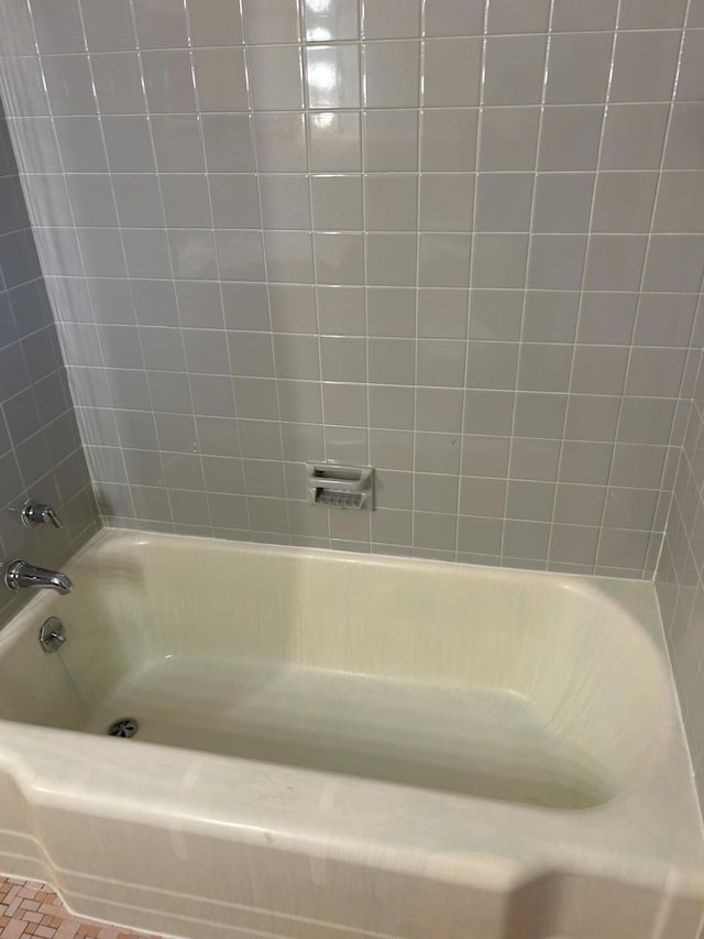 805 Capen St NE, Grand Rapids, MI 49505 - bathroom featuring shower / bath combination