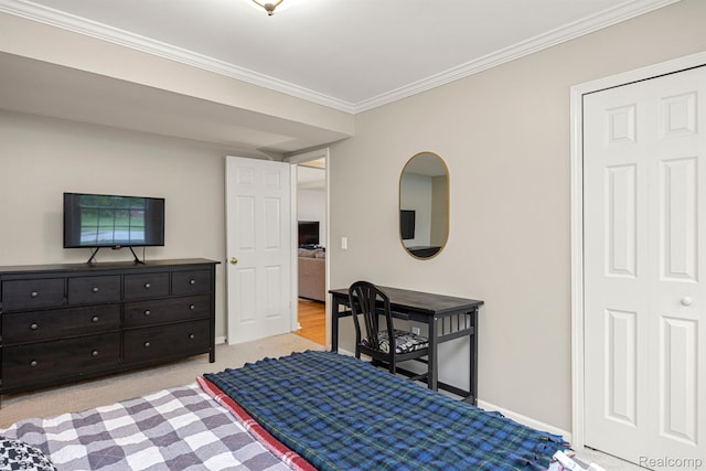 2960 Timberwyck Trail Dr, Troy, MI 48098 - bedroom featuring crown molding, baseboards, and light colored carpet
