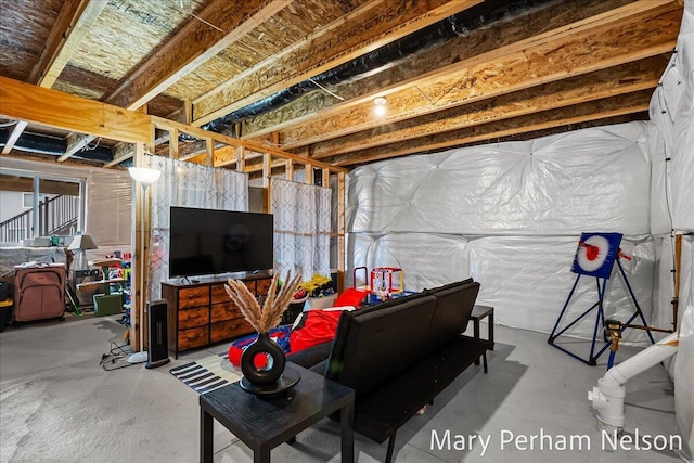view of unfinished basement