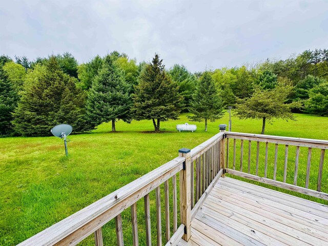 9828 S 43rd Rd, Cadillac, MI 49601