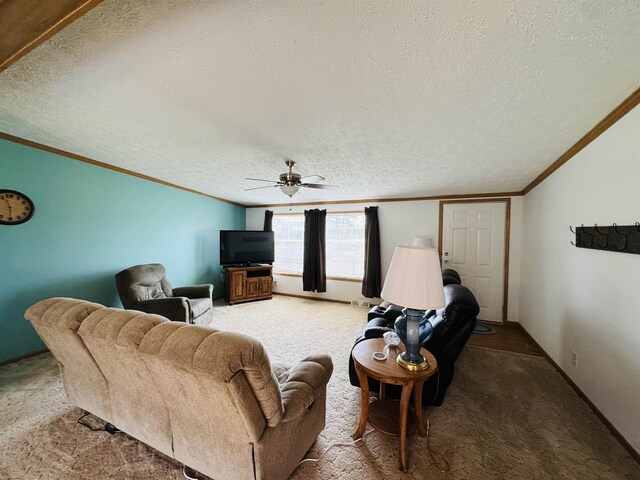 9828 S 43rd Rd, Cadillac, MI 49601