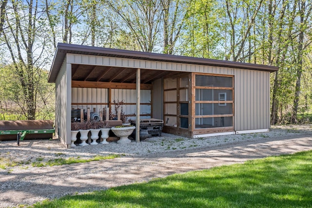4624 Parman Rd, Stockbridge, MI 49285 - view of home's community featuring an outbuilding